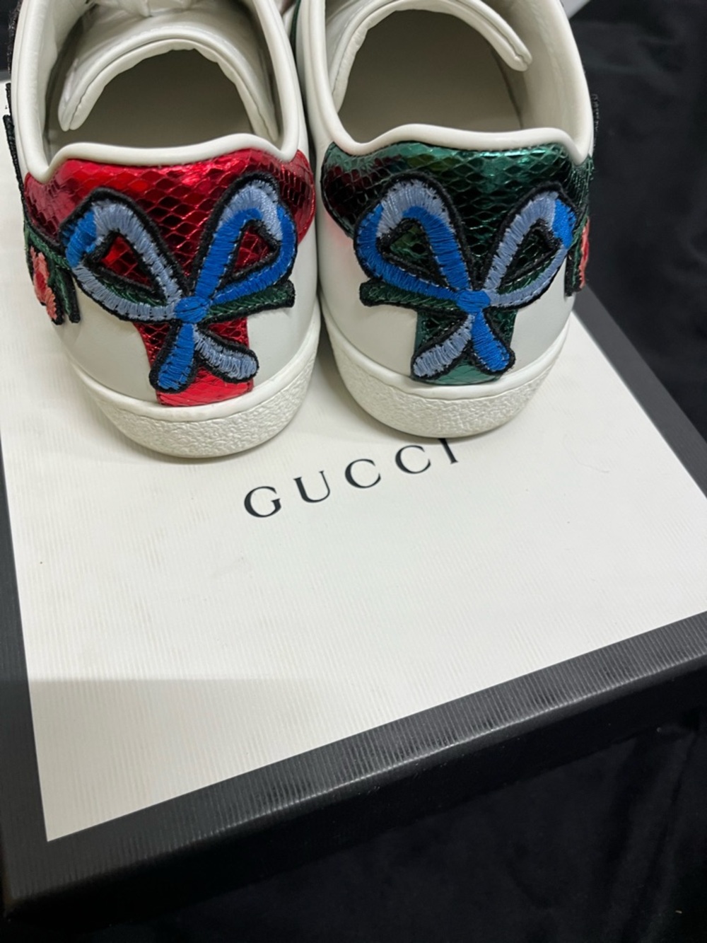 Gucci White Leather Sneakers with Red Floral Embroidery and Green Web - Picture 6 of 8